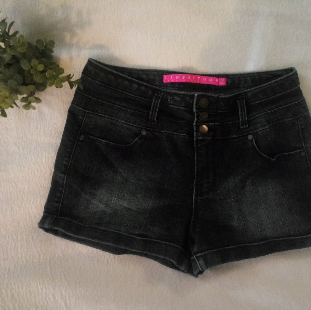 Tinseltown shorts